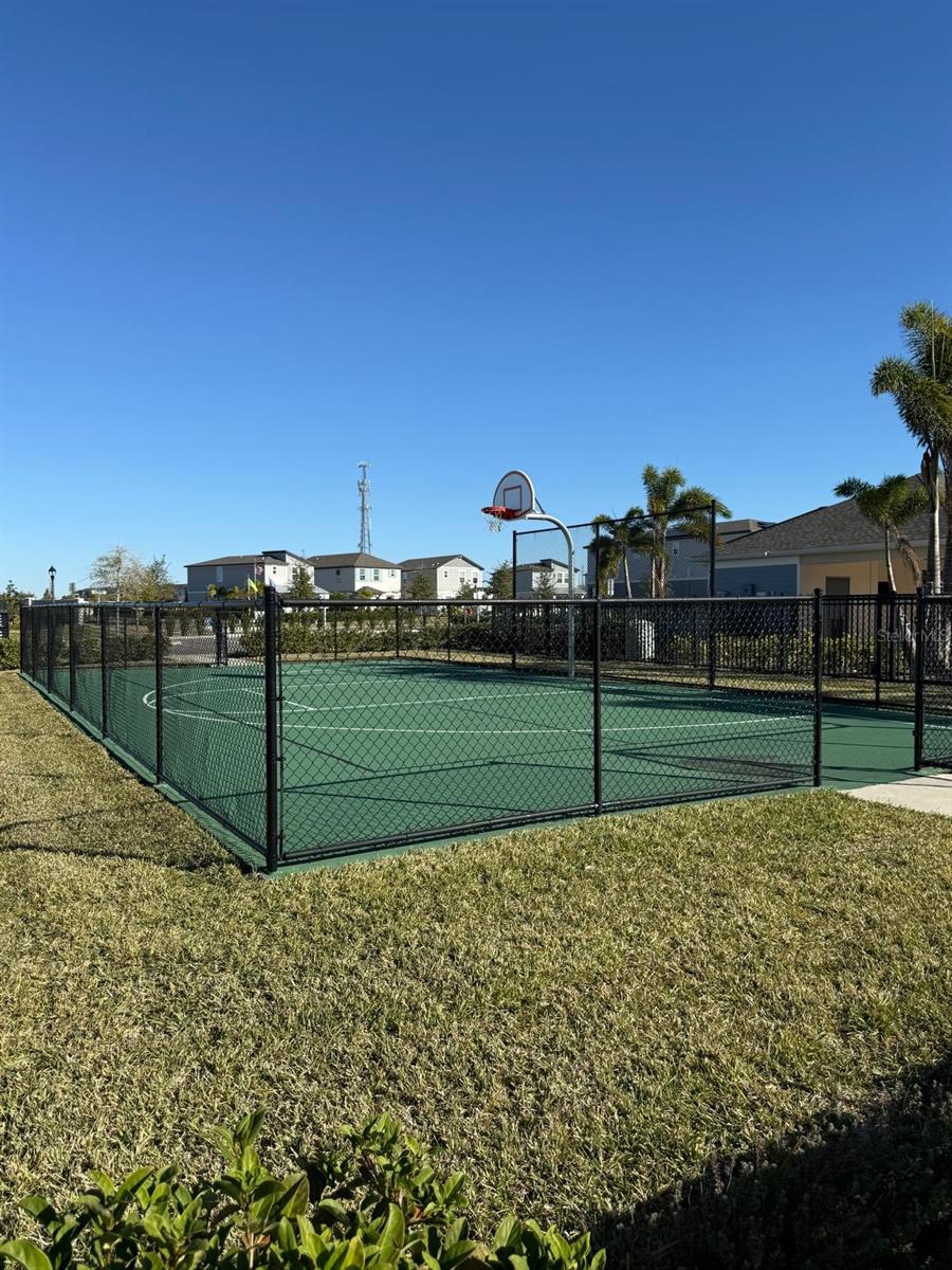 HIGHLAND RIDGE - Residential