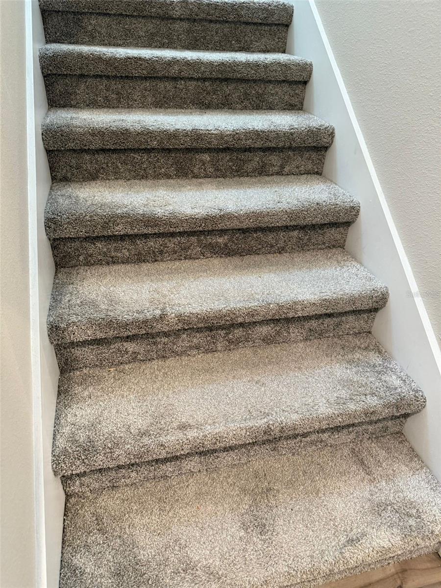 HIGHLAND RIDGE - Residential