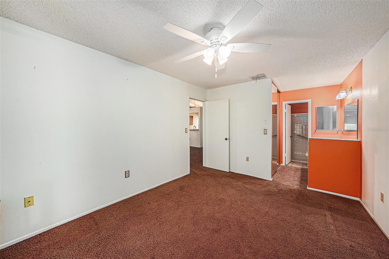 VILLAS OF BEACON GROVES - Residential