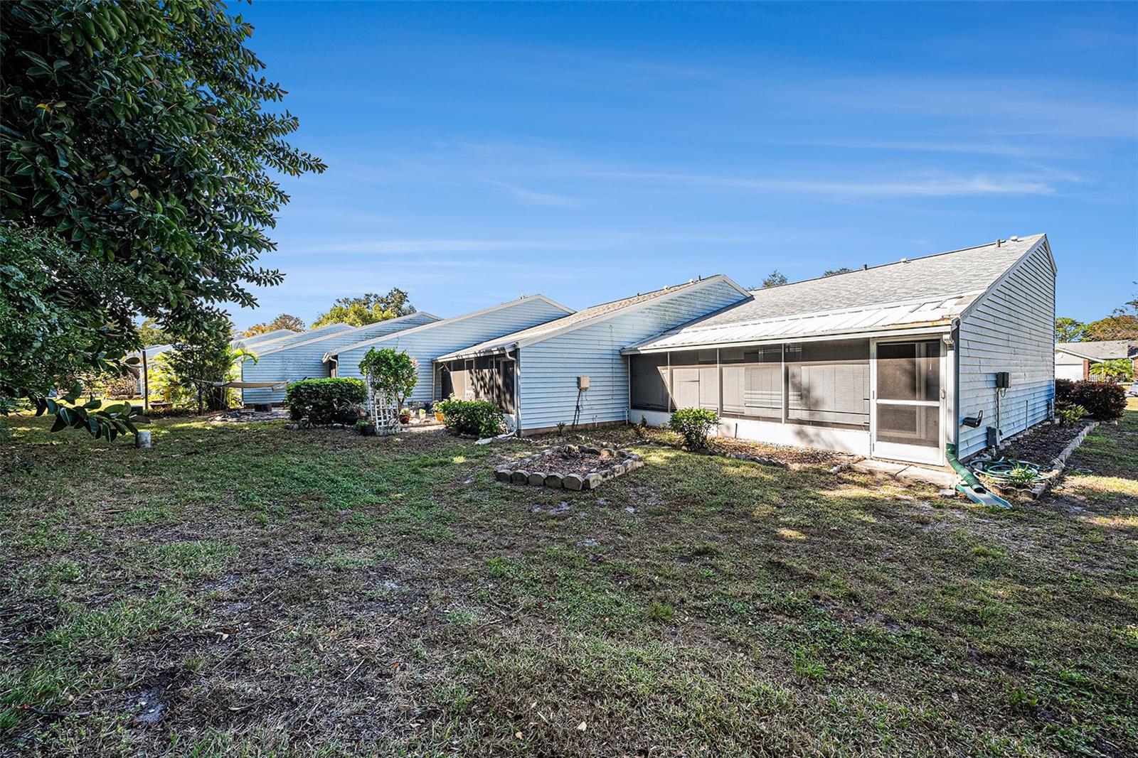 VILLAS OF BEACON GROVES - Residential