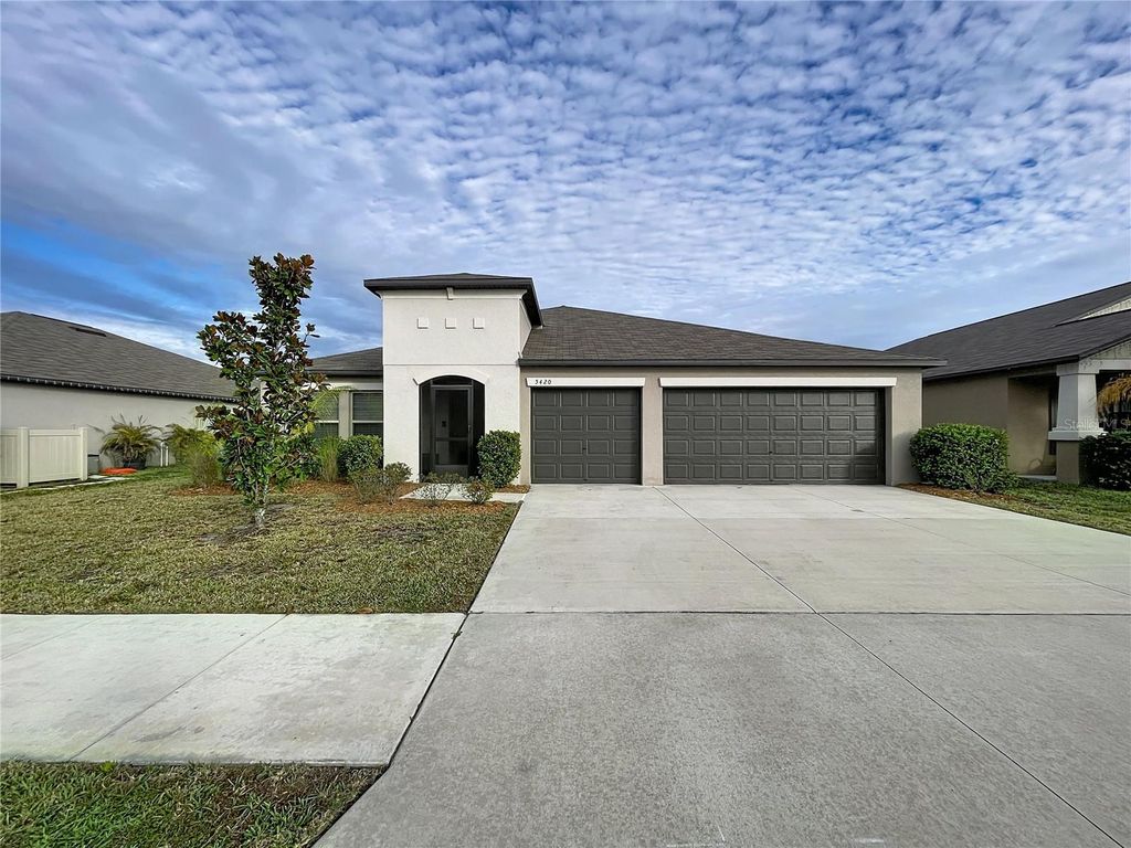 Photo of 5420 Leslie Canyon Drive, Wimauma, FL 33598 (MLS # TB8451244)