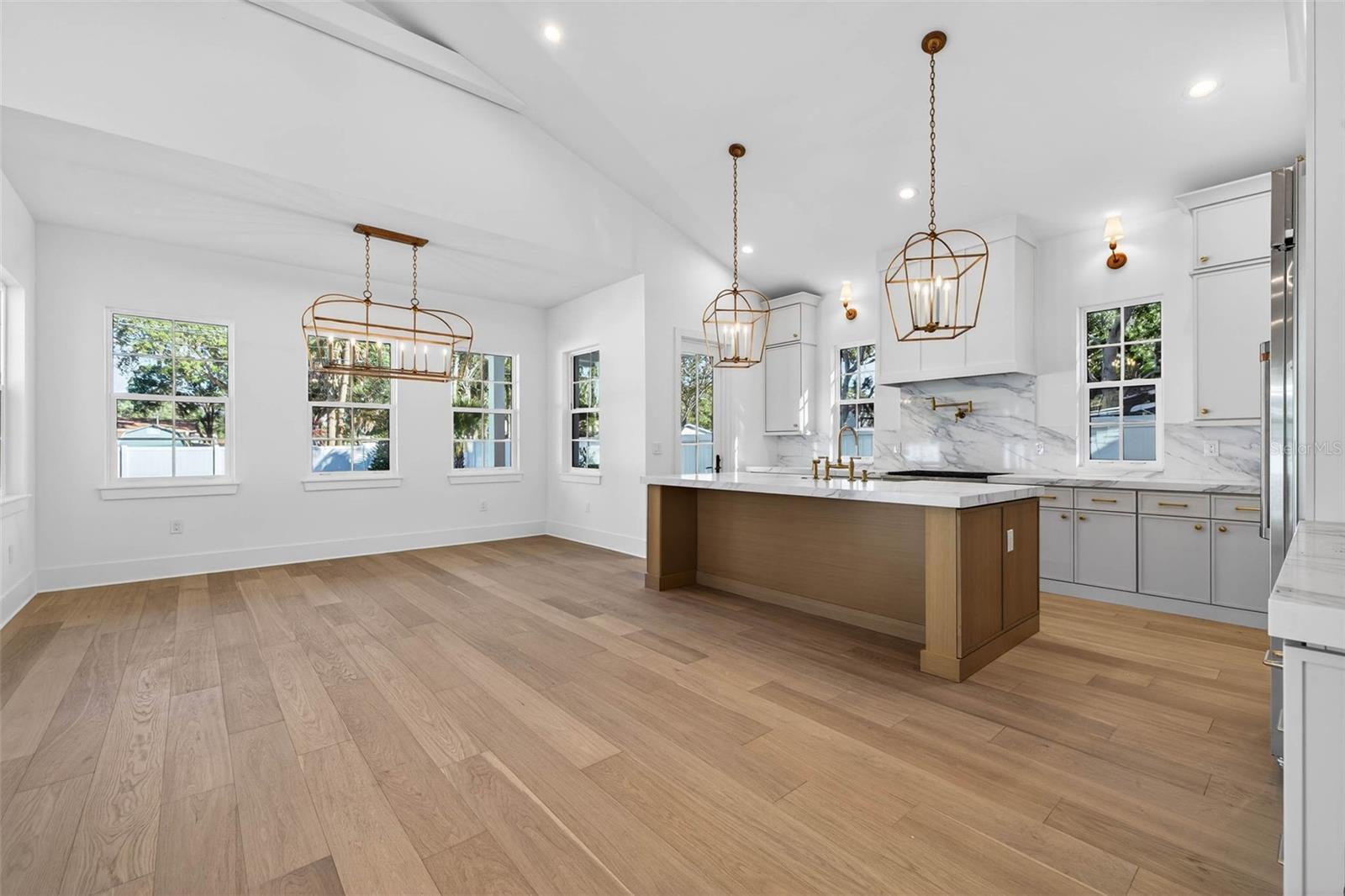 GOLF COURSE & JUNGLE SUB REV MAP - Residential