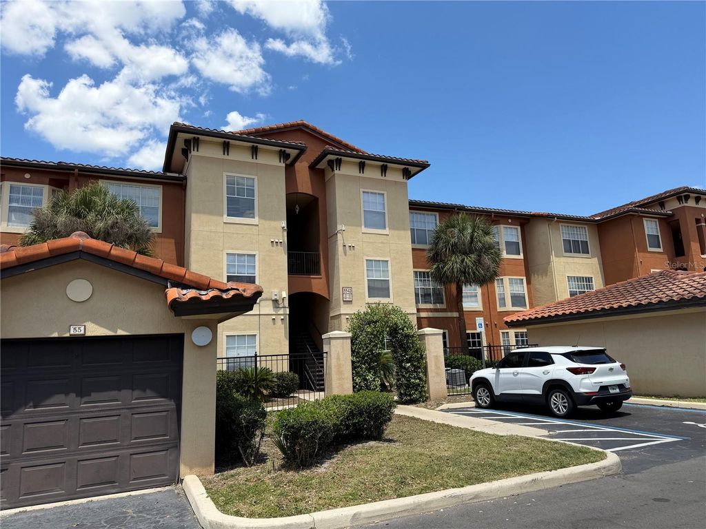 Photo of 5542 Metrowest Boulevard #308, Orlando, FL 32811 (MLS # S5148604)