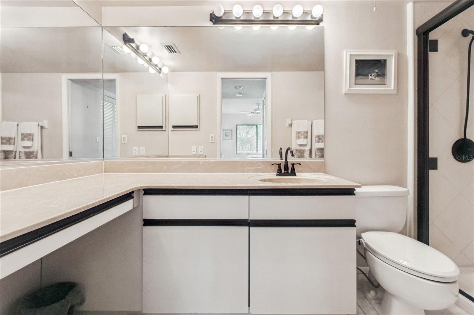 EAGLE CREEK V - Residential