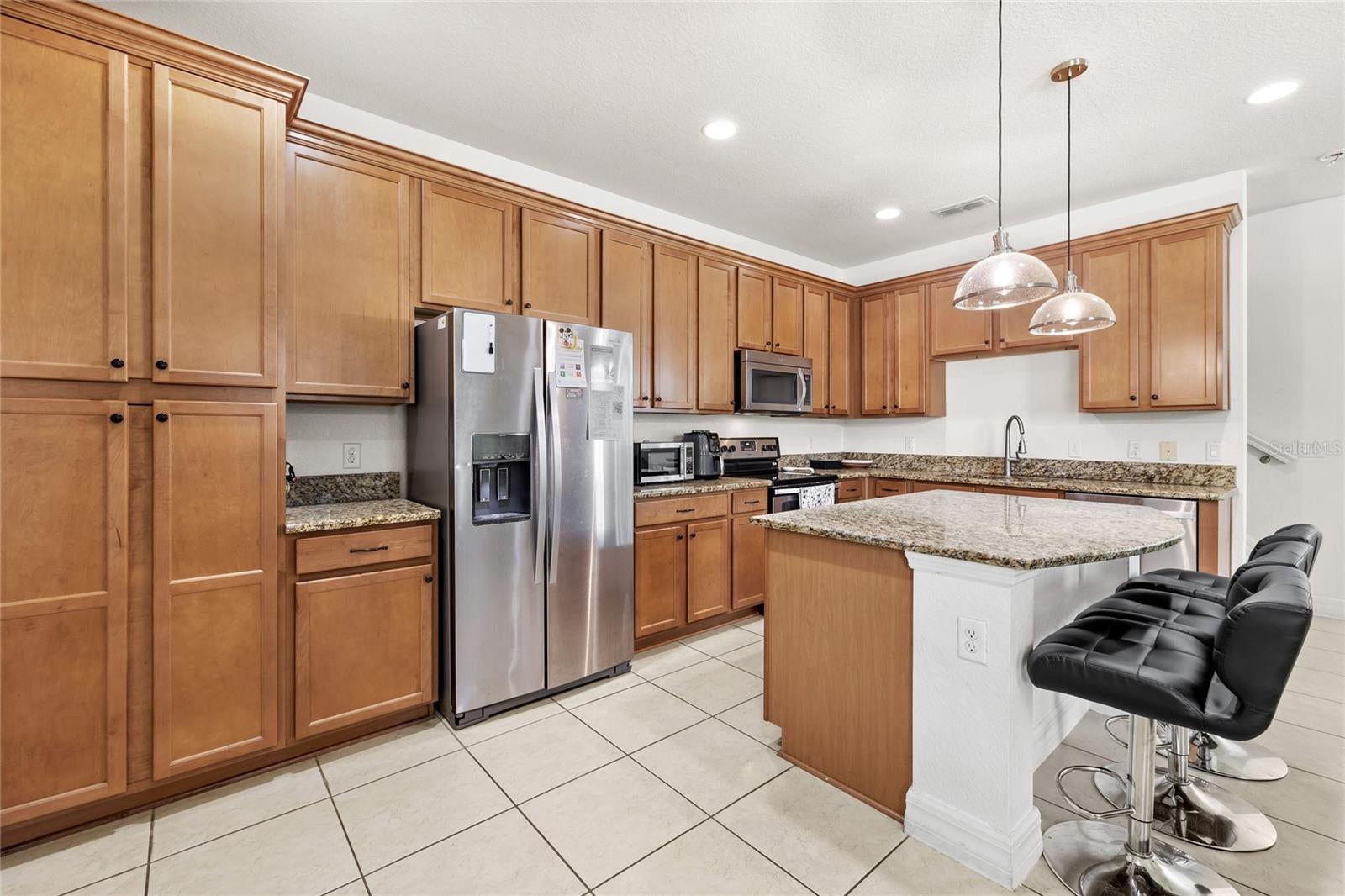 10155 EAGLE CREEK CENTER BOULEVARD