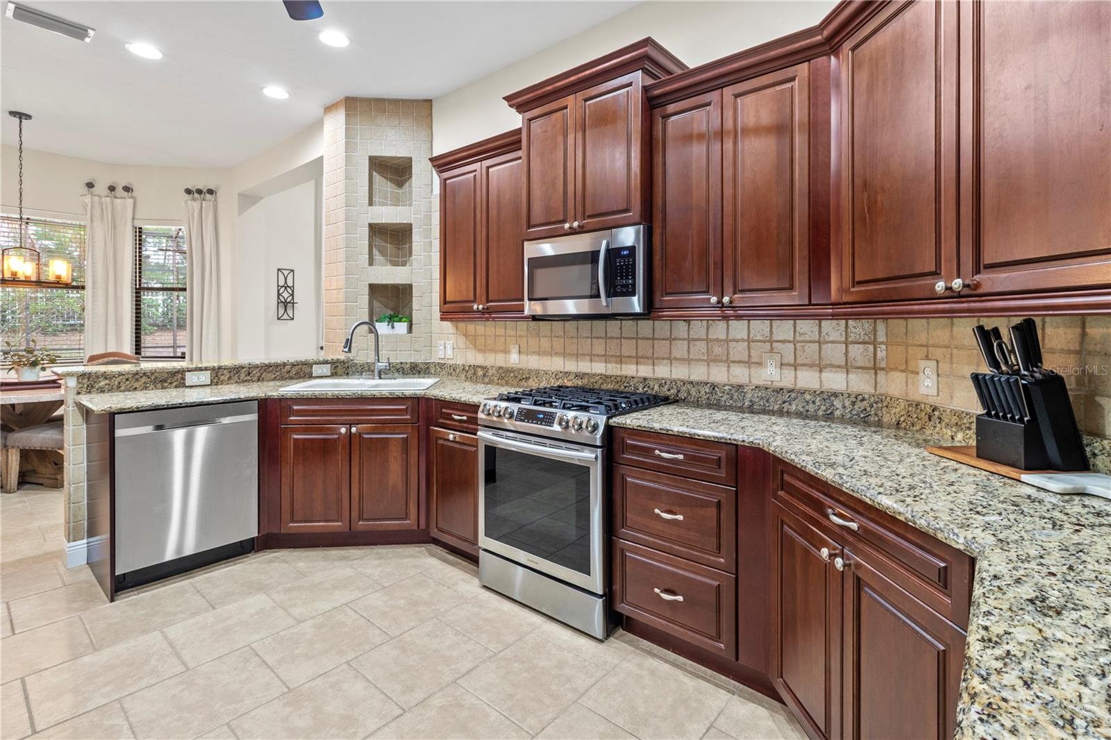 LAKEWOOD RANCH COUNTRY CLUB VILLAGE AA 1&2 - Residential