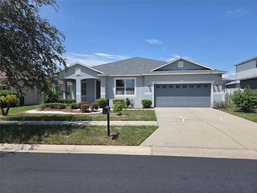 Photo of 11114 Hartford Fern Drive, Riverview, FL 33569 (MLS # TB8541391)