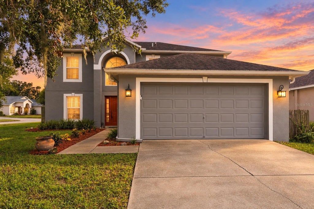 Photo of 1103 Soaring Osprey Way, Valrico, FL 33594 (MLS # TB8555176)
