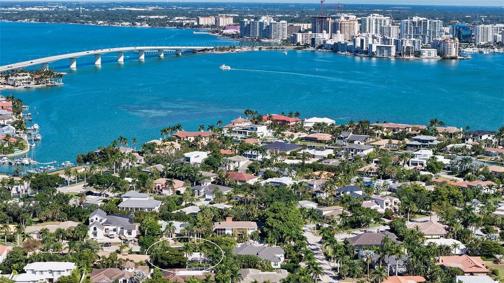 Photo of 338 Bird Key Drive, Sarasota, FL 34236 (MLS # A4671470)