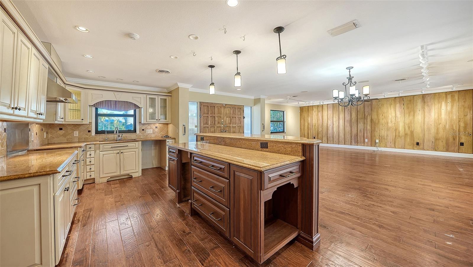 BIRD KEY SUB - Residential