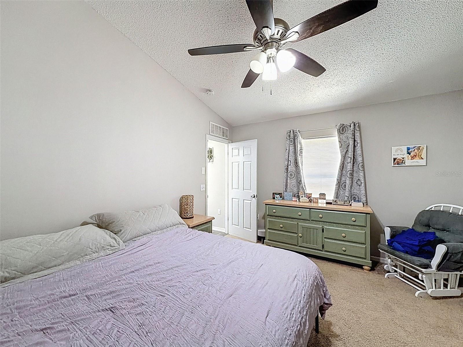 ROYAL HIGHLANDS - Residential