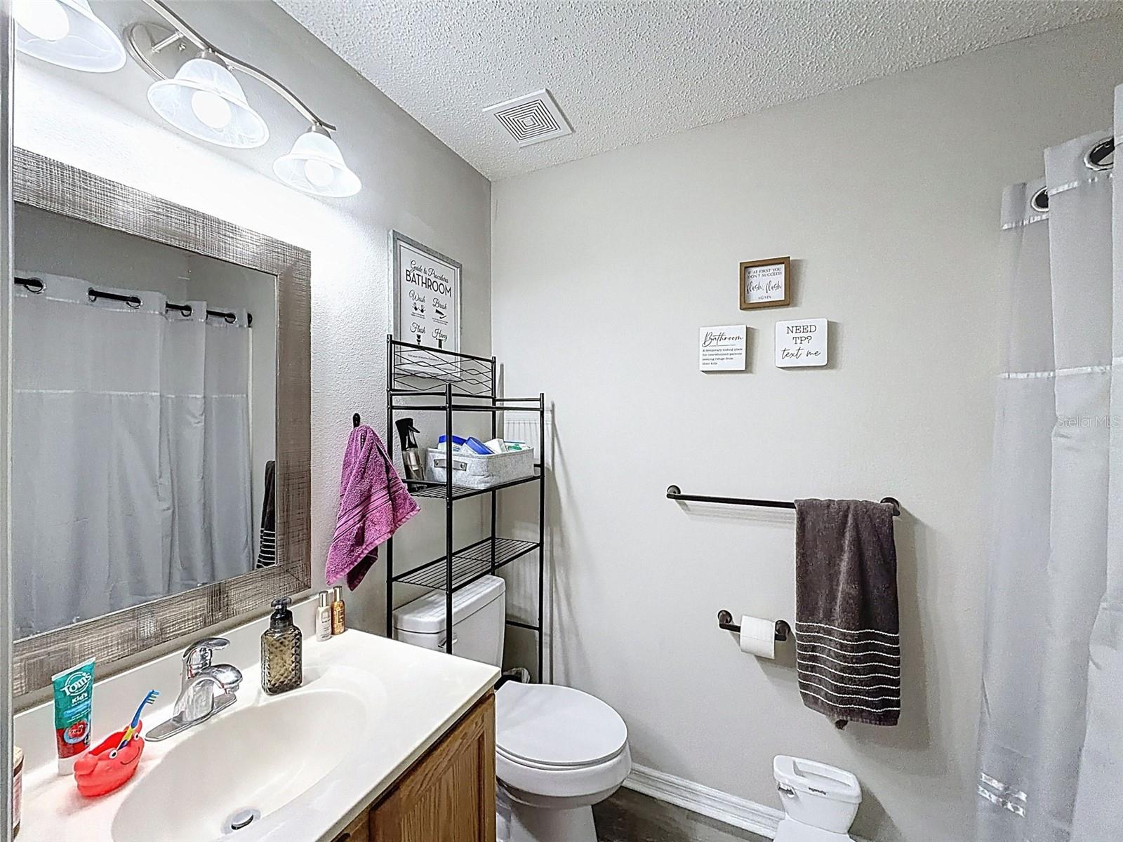 ROYAL HIGHLANDS - Residential