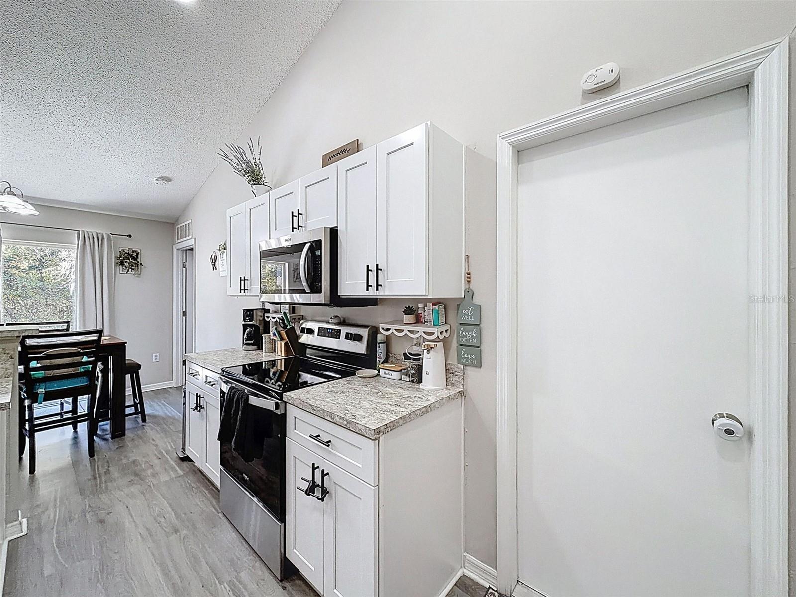 ROYAL HIGHLANDS - Residential