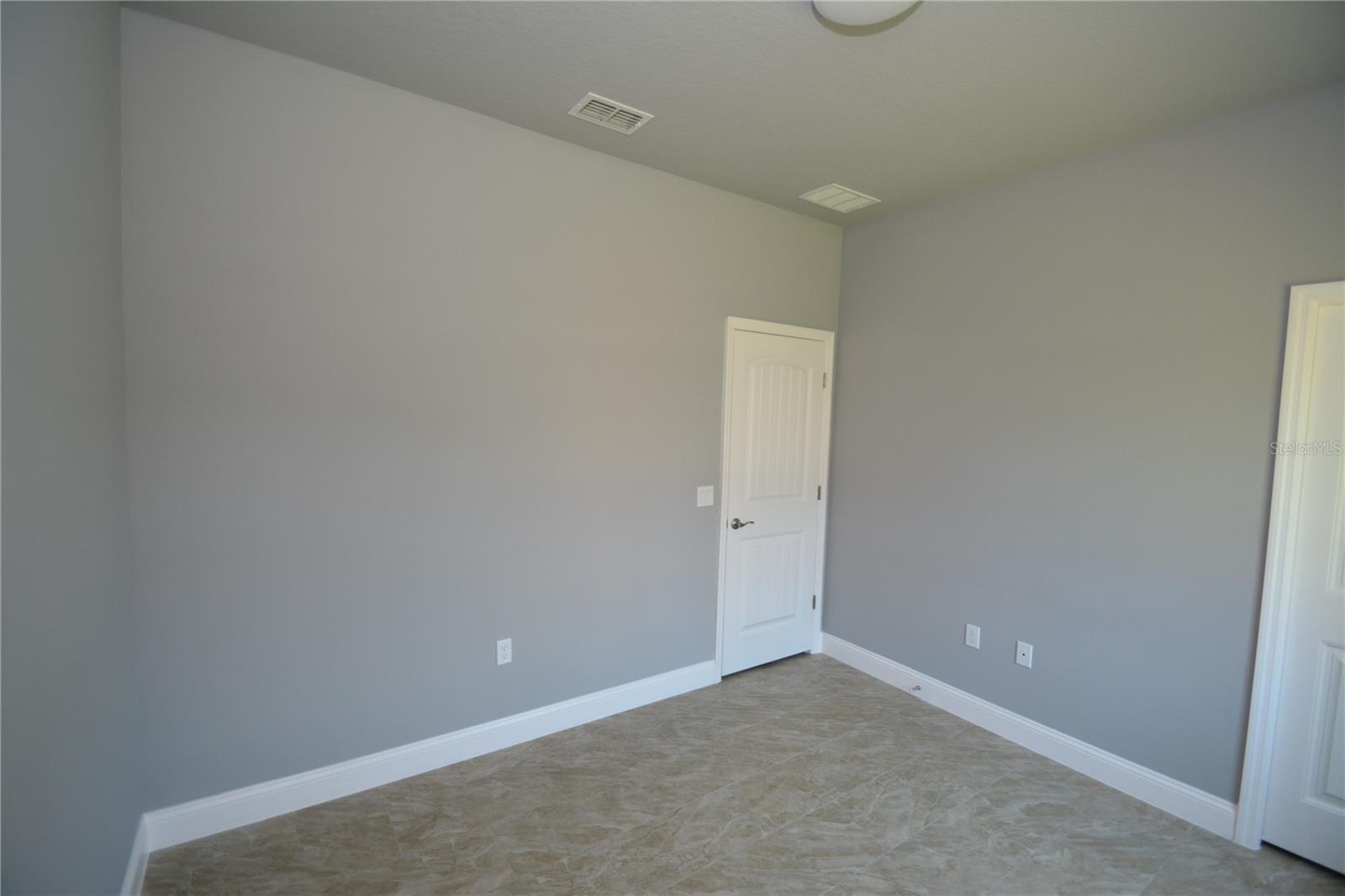 PINE GROVE - Residential Lease