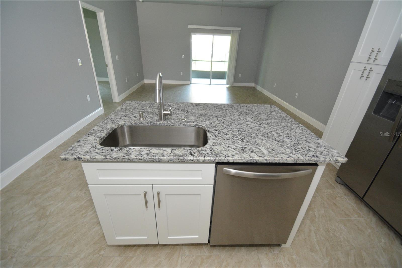 PINE GROVE - Residential Lease