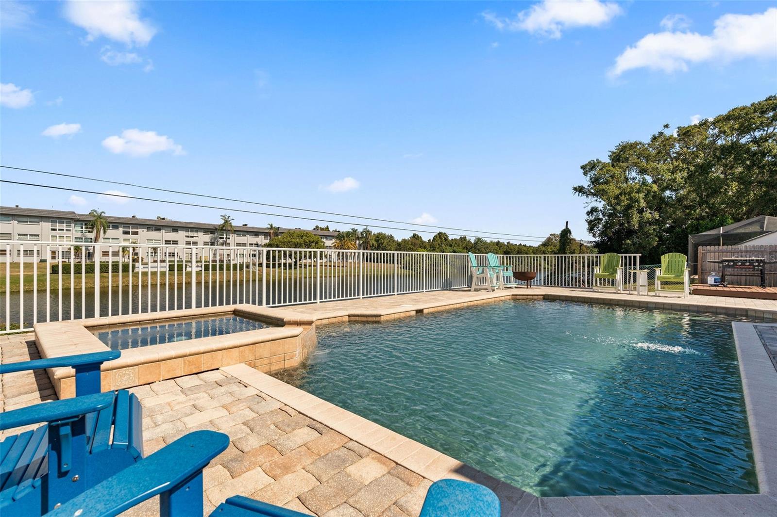 IMPERIAL PARK - Residential