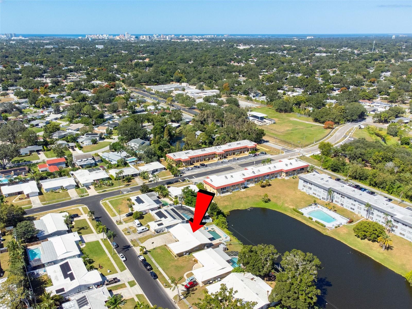 IMPERIAL PARK - Residential