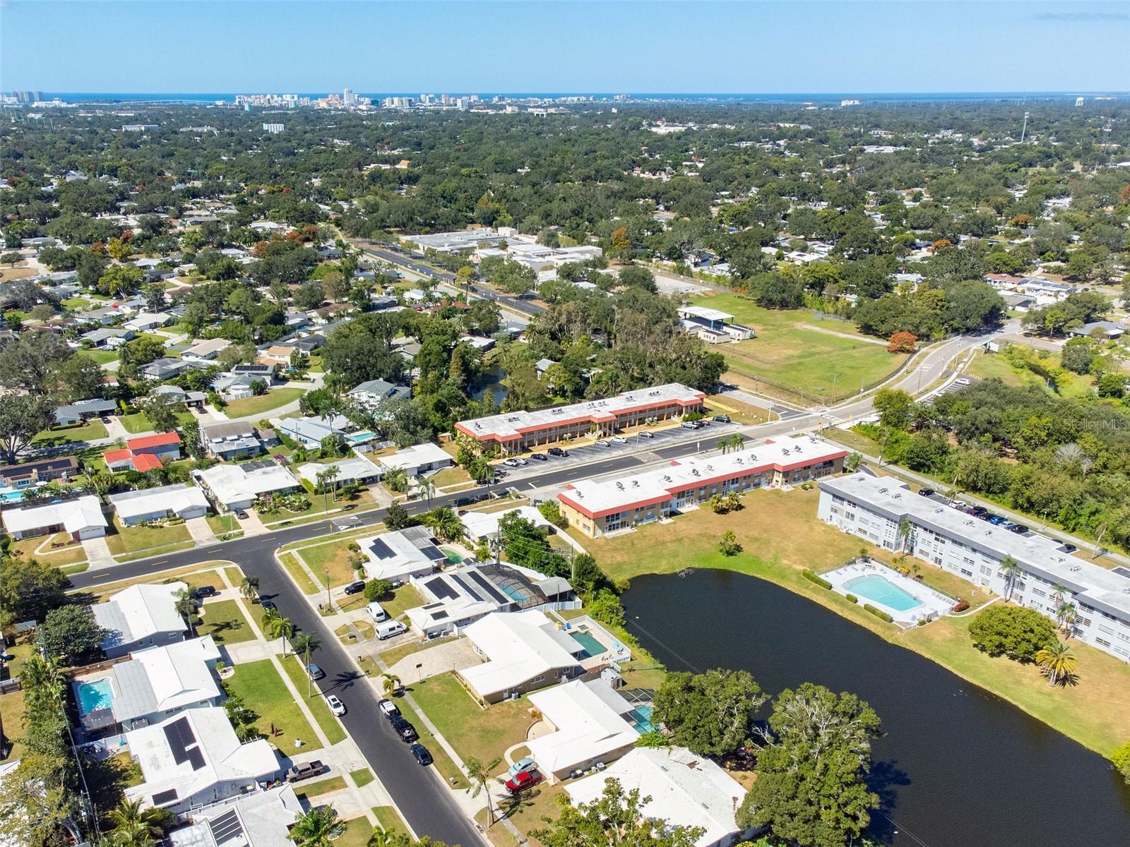 IMPERIAL PARK - Residential