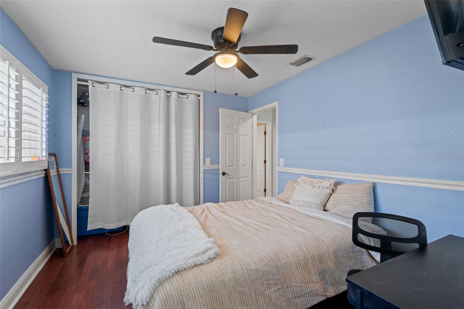 IMPERIAL PARK - Residential