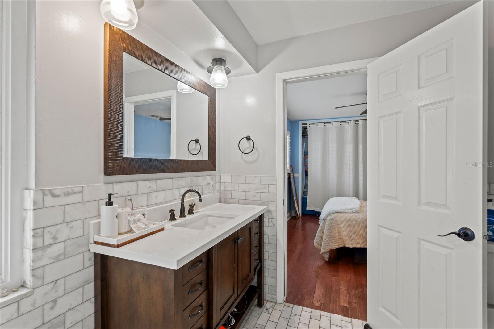 IMPERIAL PARK - Residential