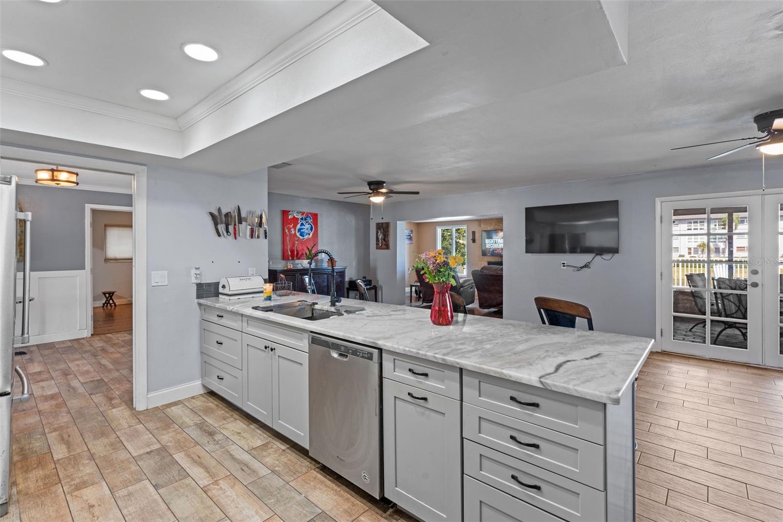 IMPERIAL PARK - Residential