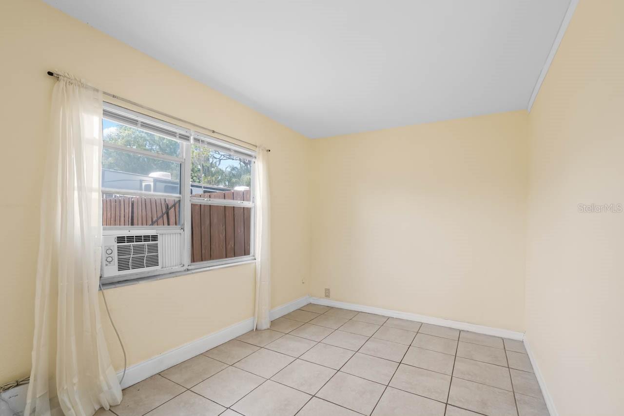 RUSKIN CITY 1ST ADD - Residential