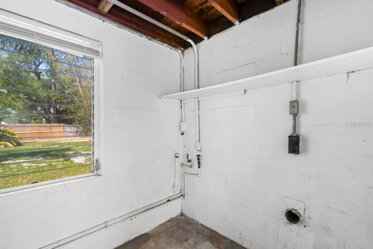 RUSKIN CITY 1ST ADD - Residential