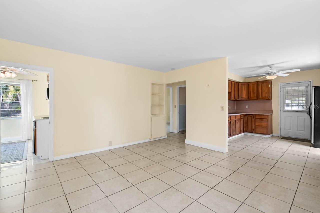 RUSKIN CITY 1ST ADD - Residential