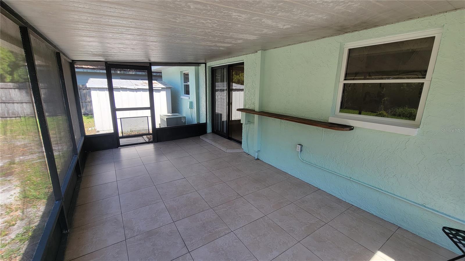 LAKE GARDENS SUB - Residential Lease