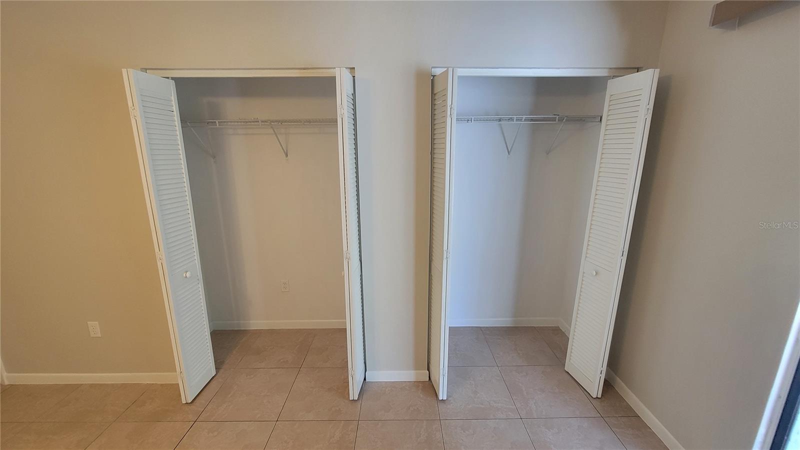 LAKE GARDENS SUB - Residential Lease