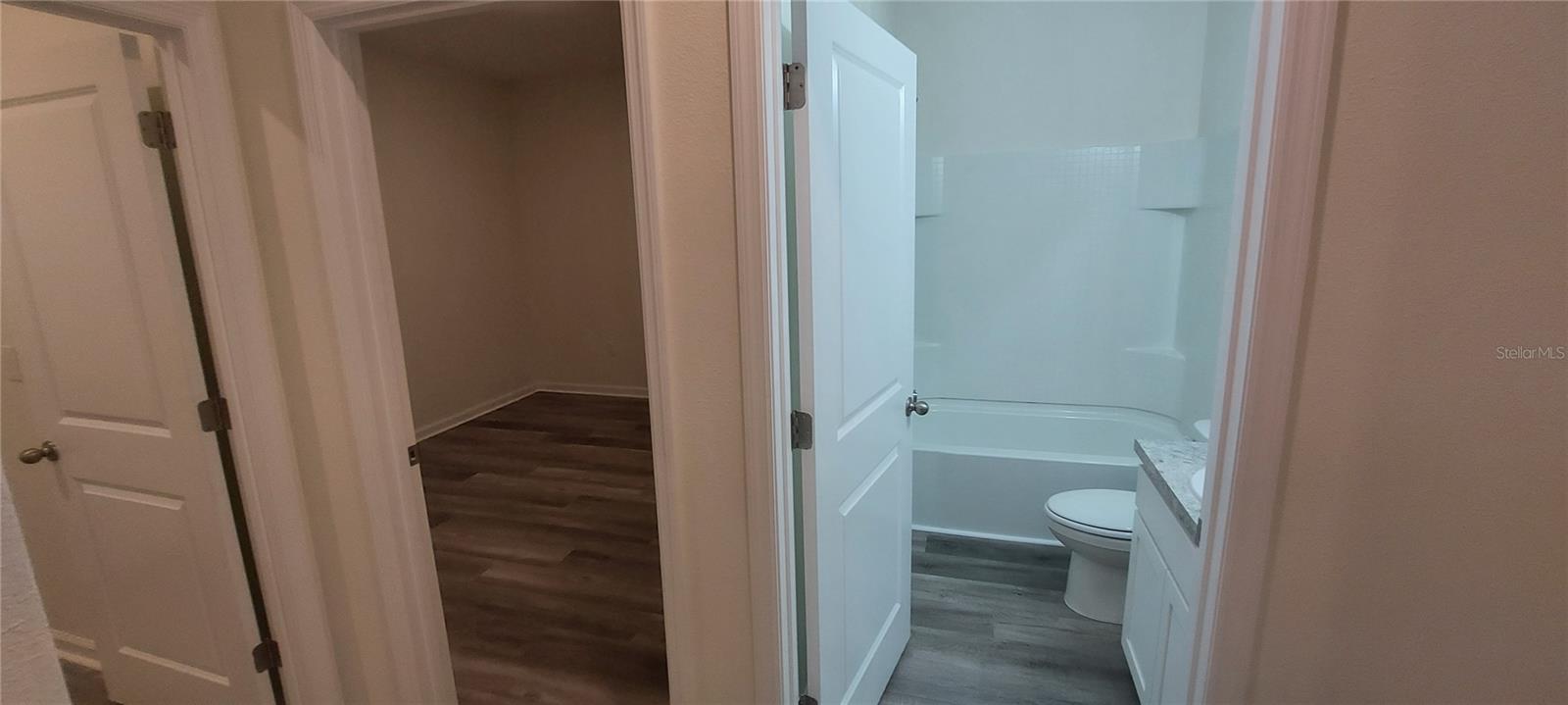 SOUTH HAVEN - Residential