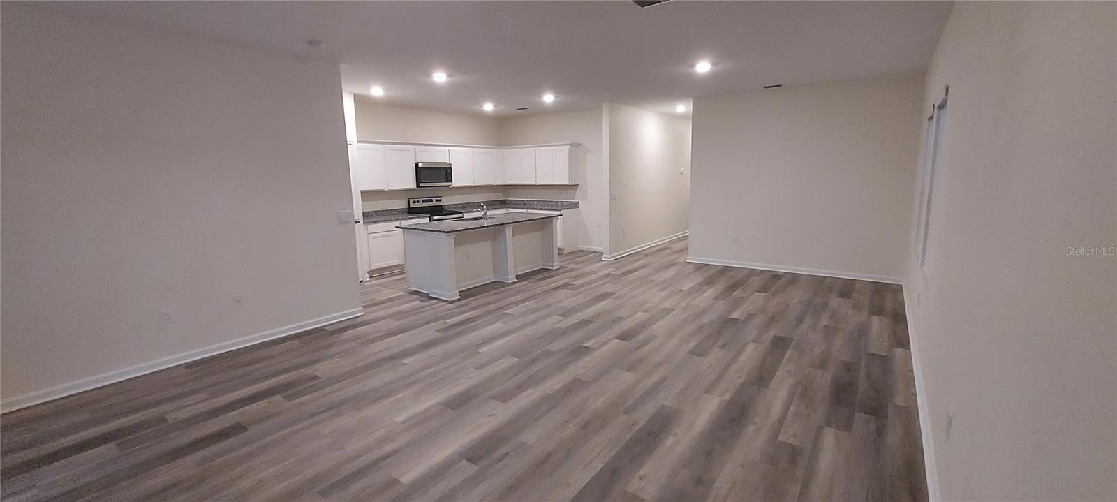 SOUTH HAVEN - Residential