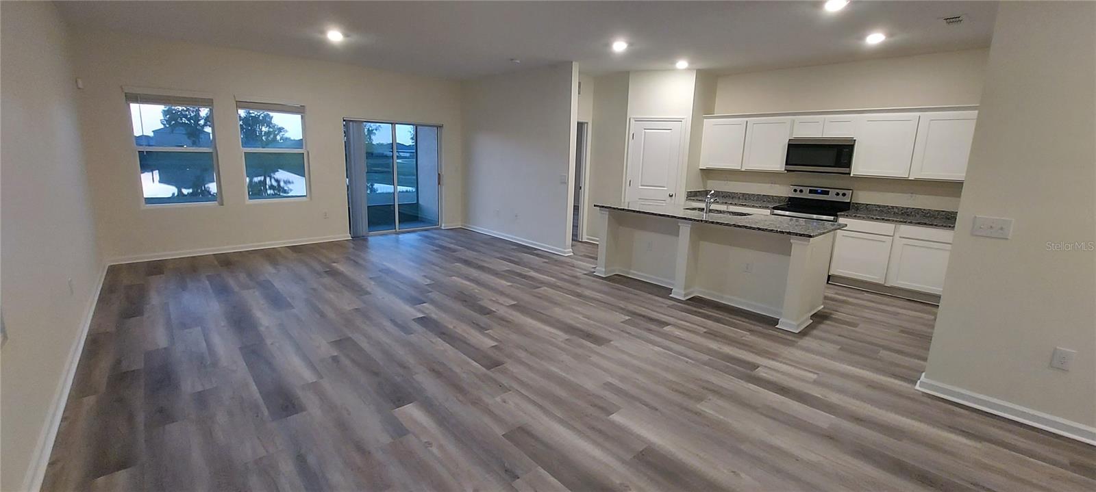 SOUTH HAVEN - Residential