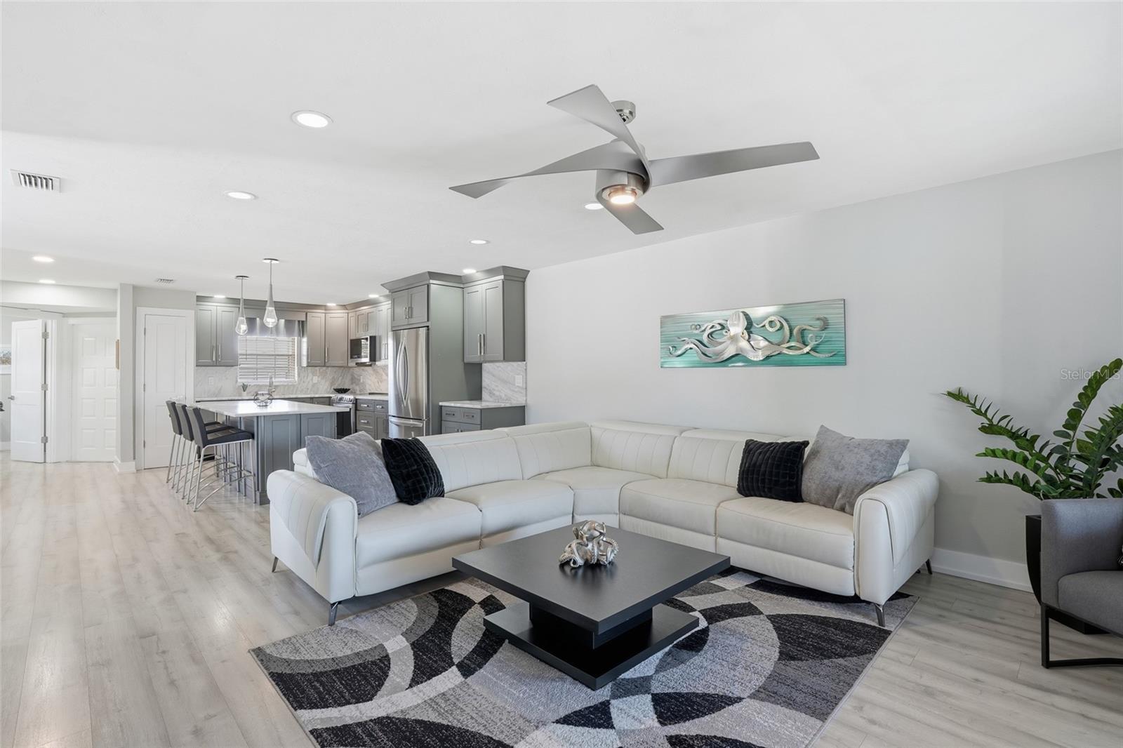 5102 CORONADO PARKWAY 2