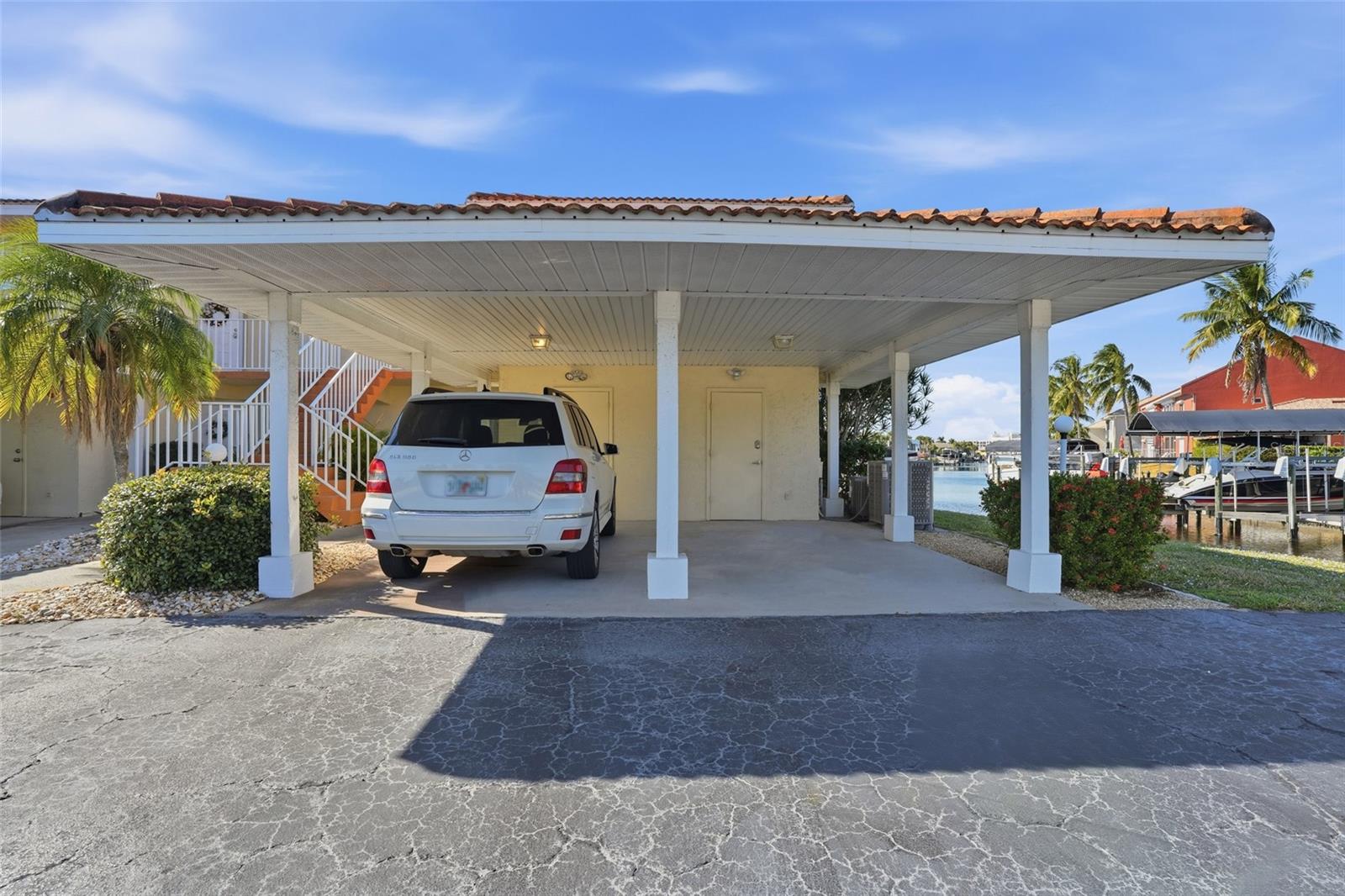 CLUB ABACO CONDO - Residential