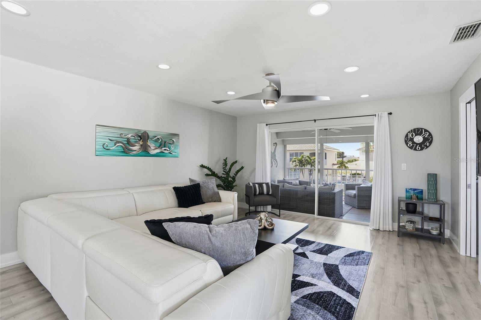 5102 CORONADO PARKWAY 2