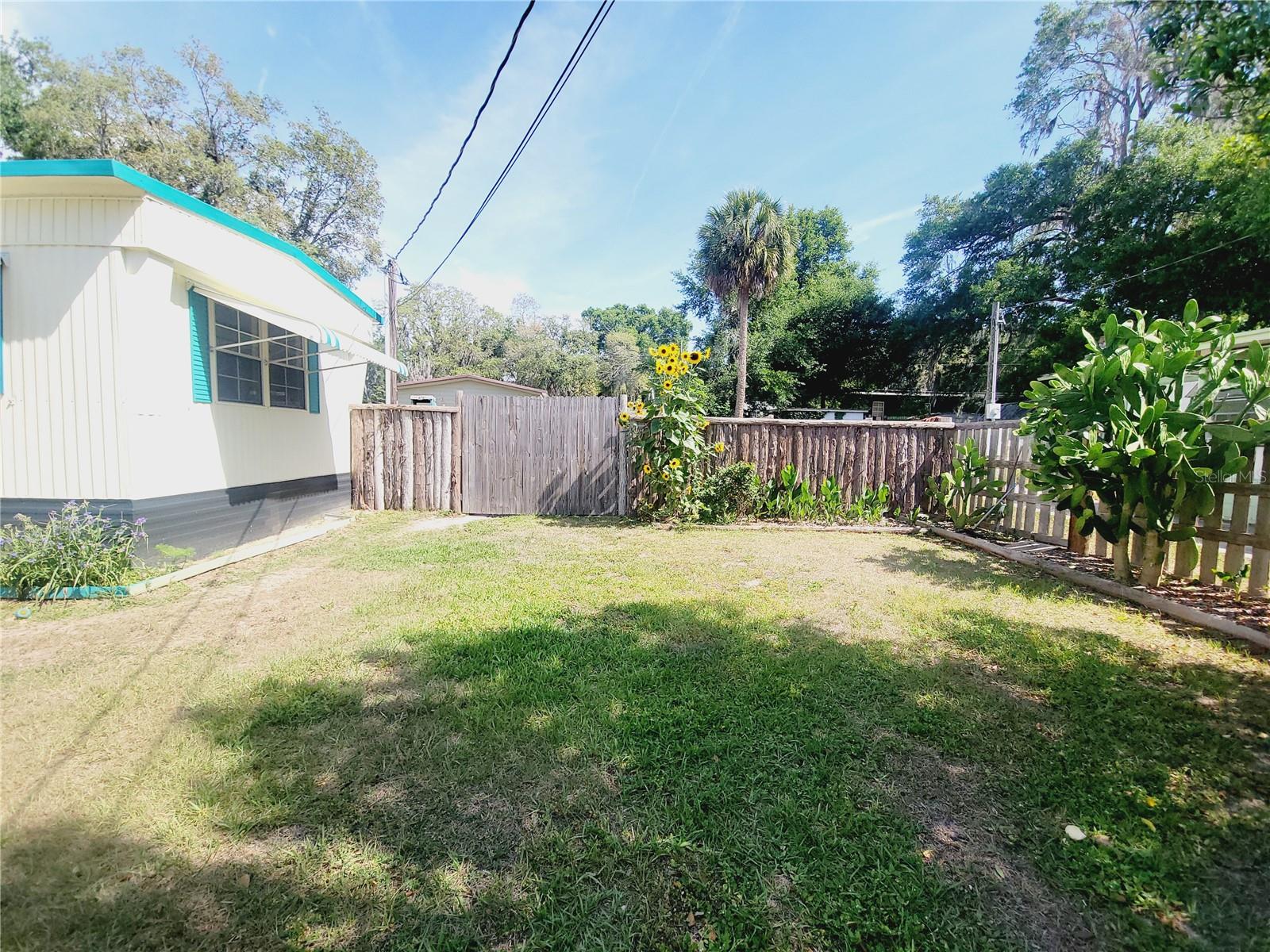 7951 E PARTRIDGE LANE