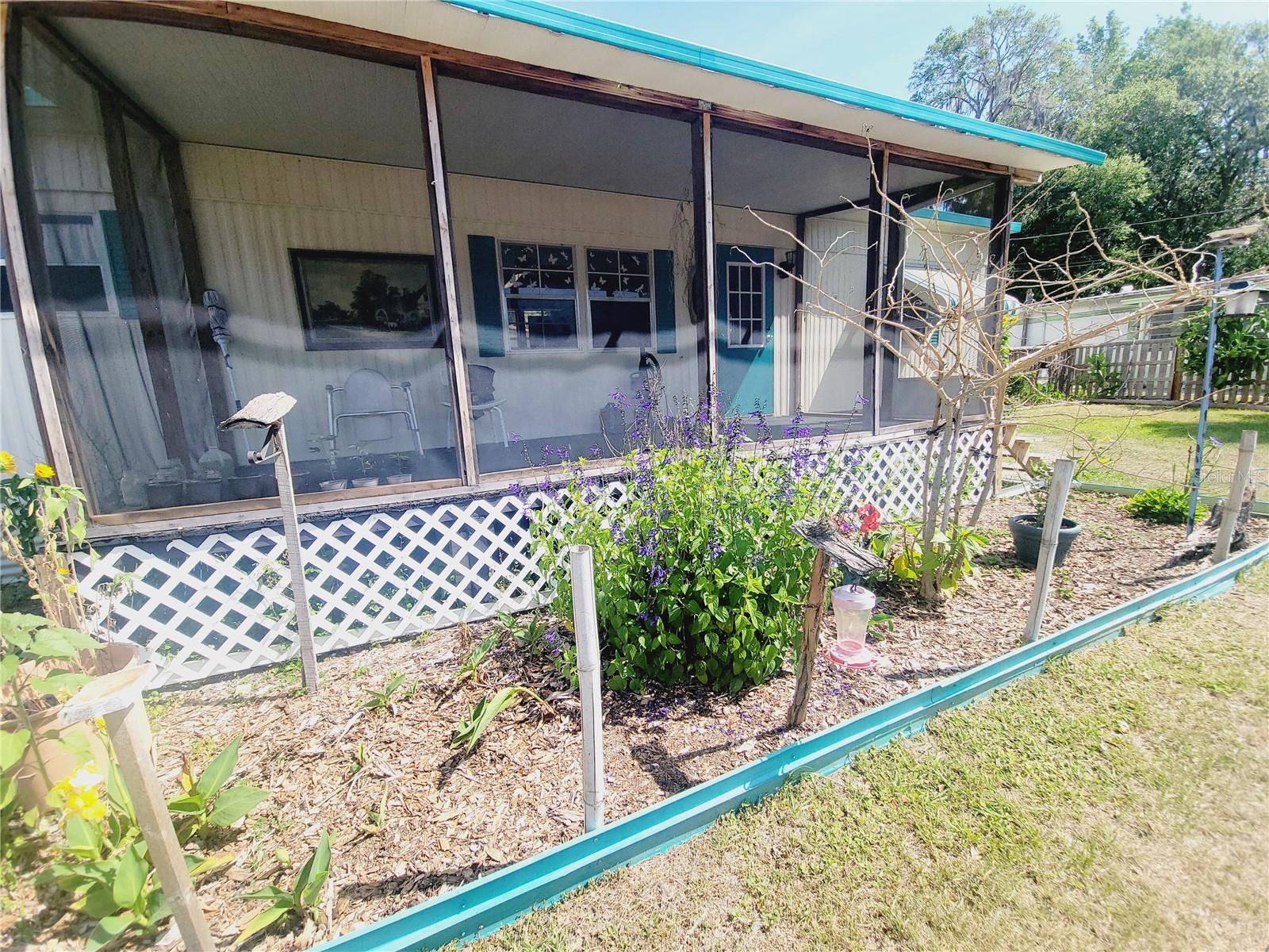 PINE LAKE - Residential