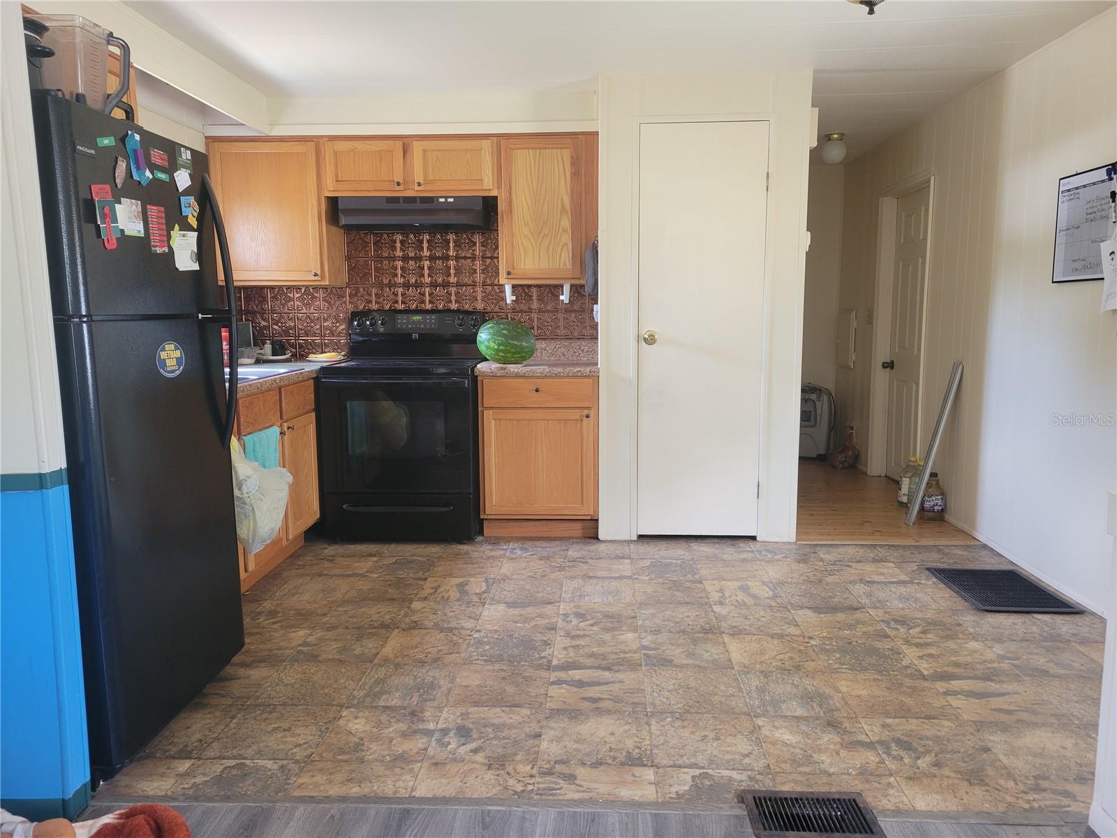 PINE LAKE - Residential