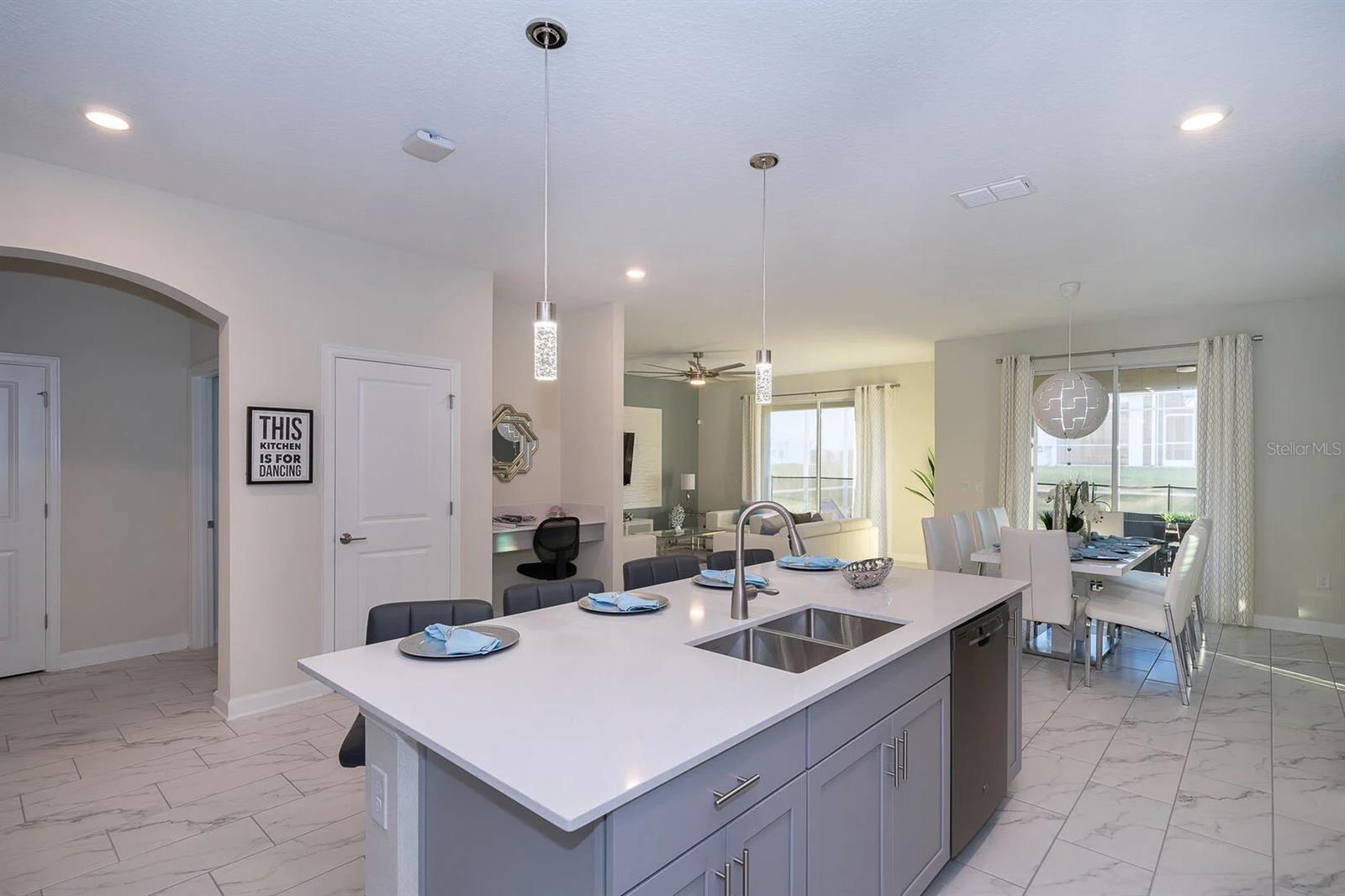 8928 CABOT CLIFFS DRIVE