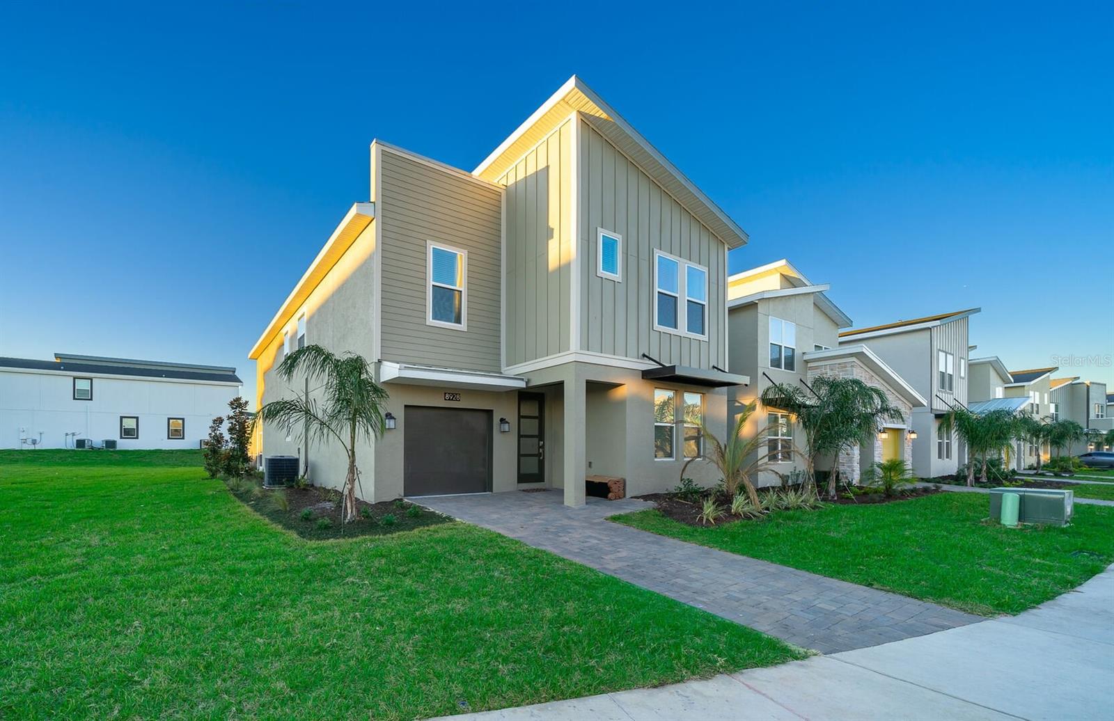 Fully Furnished 6BR/5BA Pool Home in Champions Gate – Short-Term Rental Approved!
Investor's dream! Stunning 6-bedroom, 5-bath single-family home in the gated resort community of Champions Gate. Features include a private heated pool & spa, screen-enclosed patio with lake views, and modern furnishings throughout. Zoned for short-term rentals – ideal for vacation income.
Enjoy resort-style amenities: water park, clubhouse, pools, golf, gym, movie theater, plus courts for tennis, basketball, soccer & more. Prime location near Disney, shopping, restaurants, and major highways. Move-in or rental ready. Schedule your showing today!