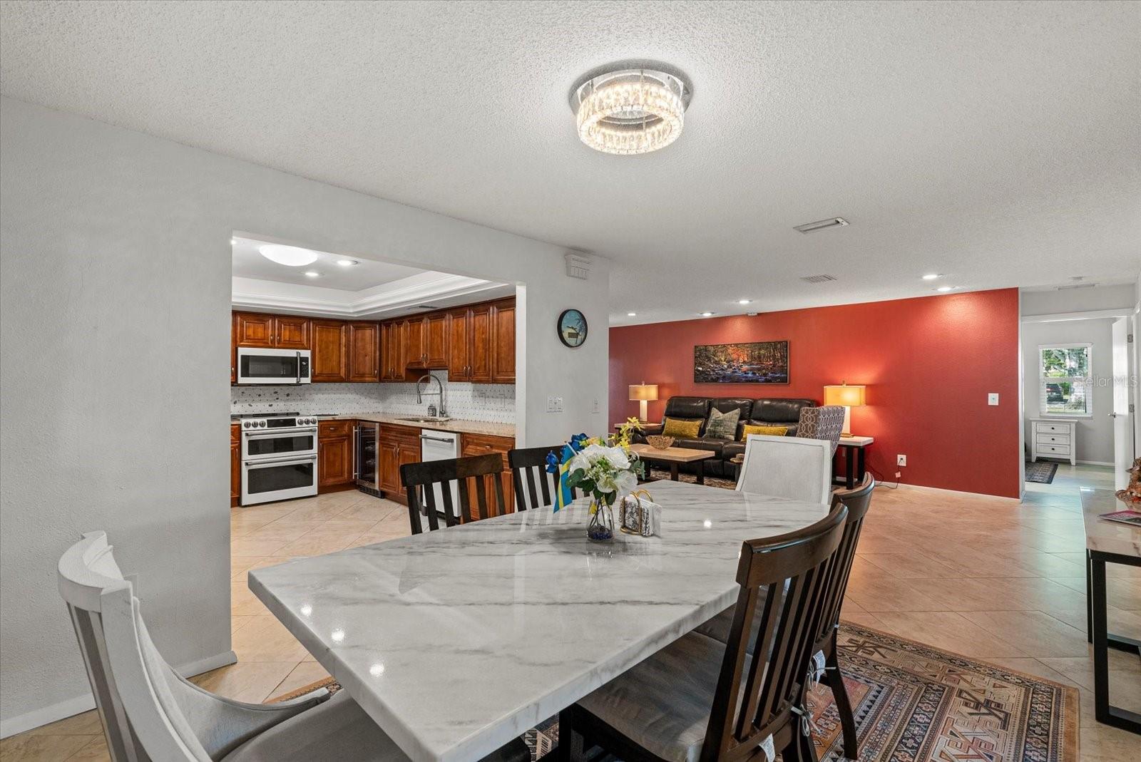 PALM-AIRE AT SARASOTA 9-B - Residential Lease