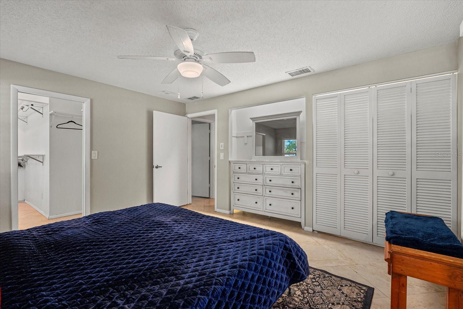 PALM-AIRE AT SARASOTA 9-B - Residential Lease