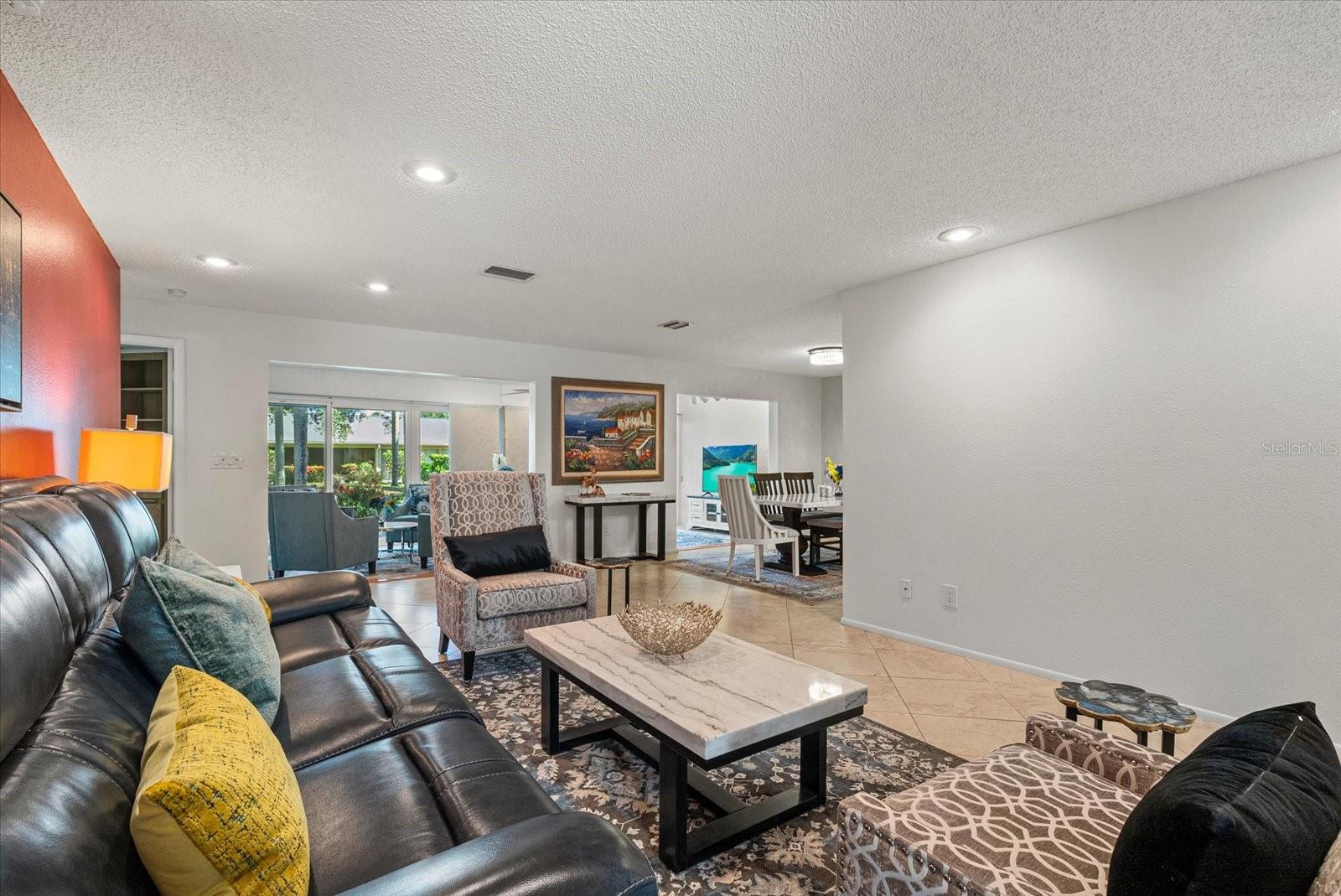 PALM-AIRE AT SARASOTA 9-B - Residential Lease