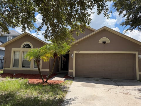 Photo of 10919 Banyan Wood Way, Riverview, FL 33579 (MLS # A4706748)