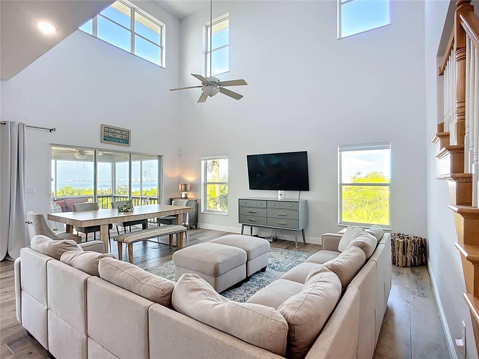 TREETOPS BAY CONDO - Residential Lease