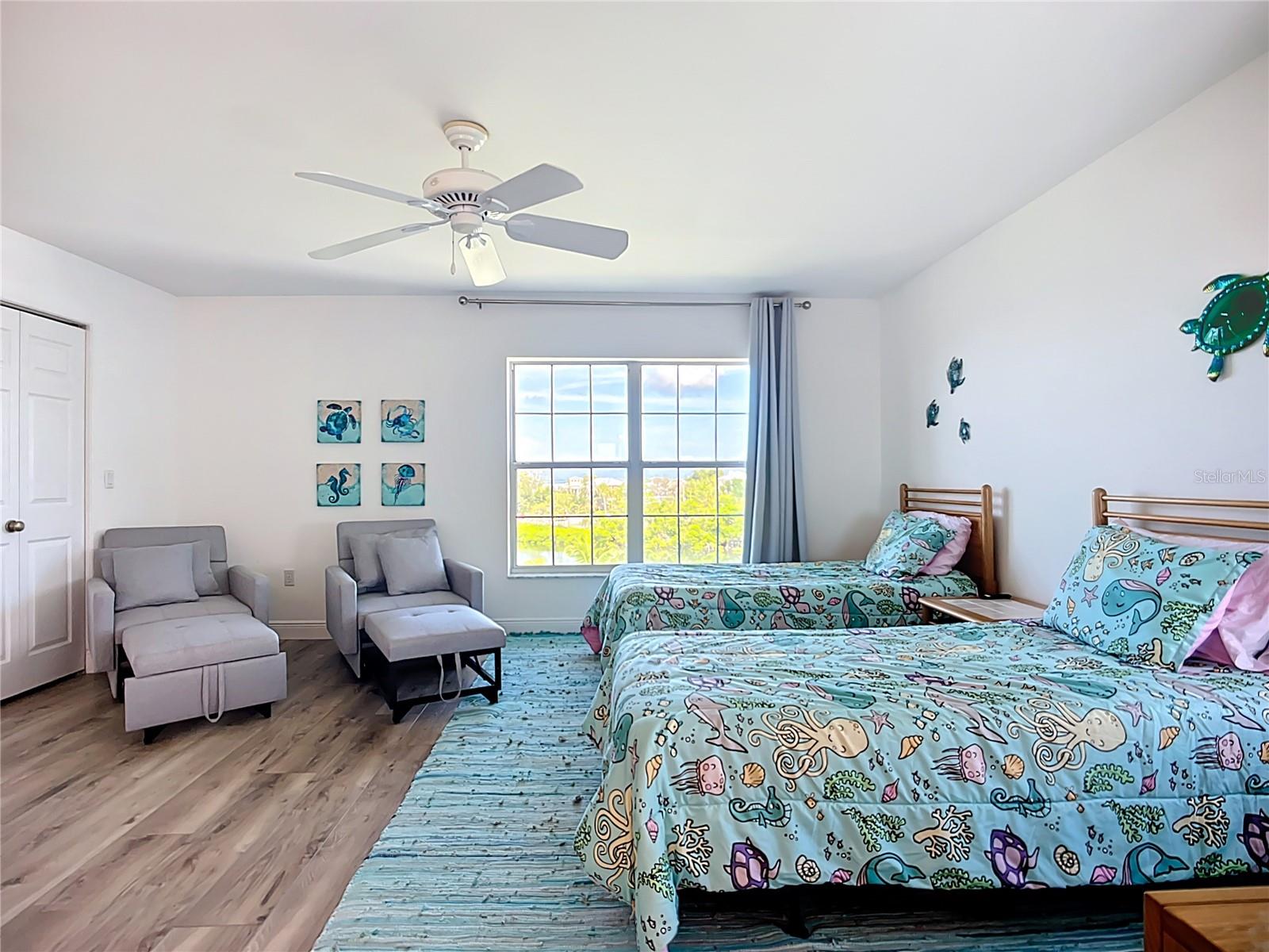 TREETOPS BAY CONDO - Residential Lease