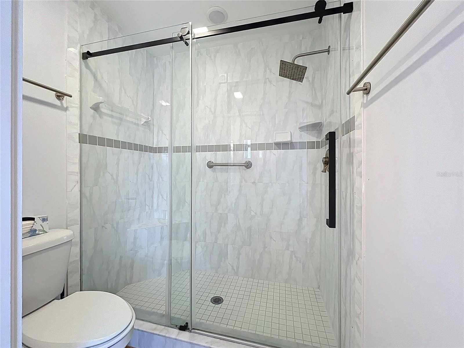TREETOPS BAY CONDO - Residential Lease
