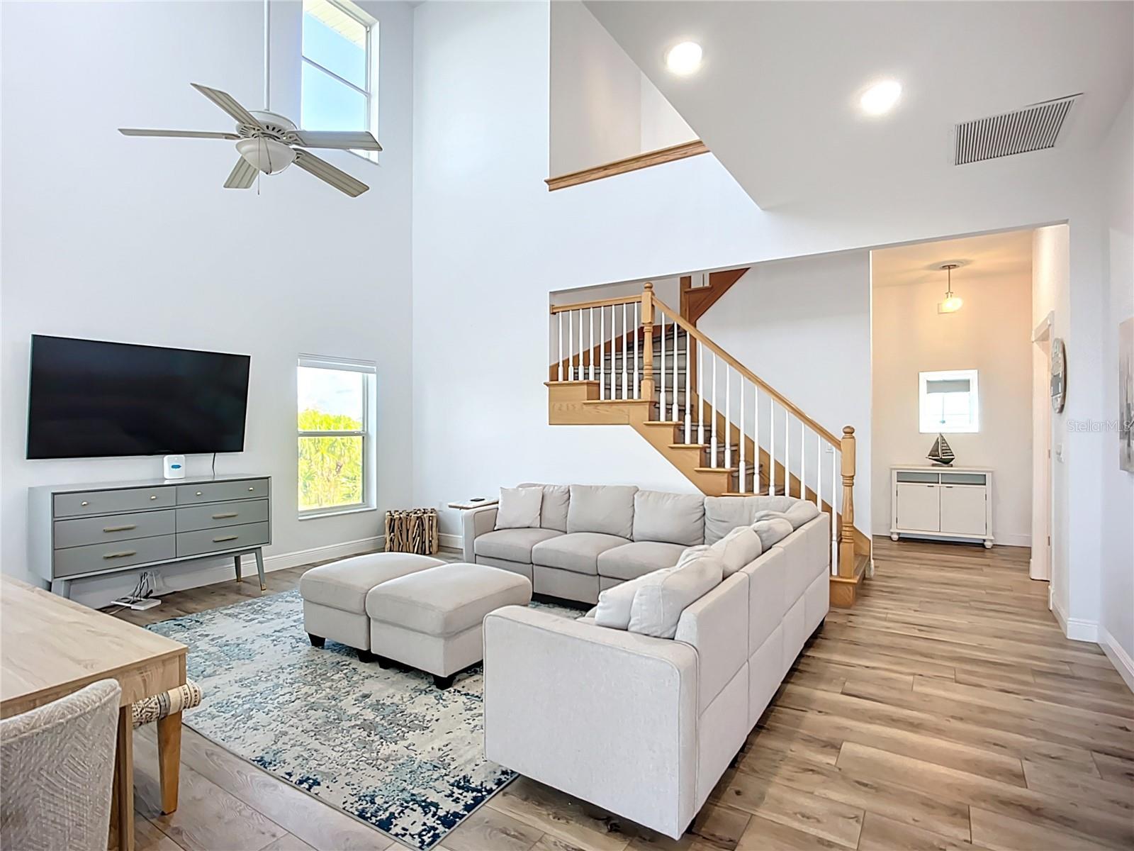 TREETOPS BAY CONDO - Residential Lease