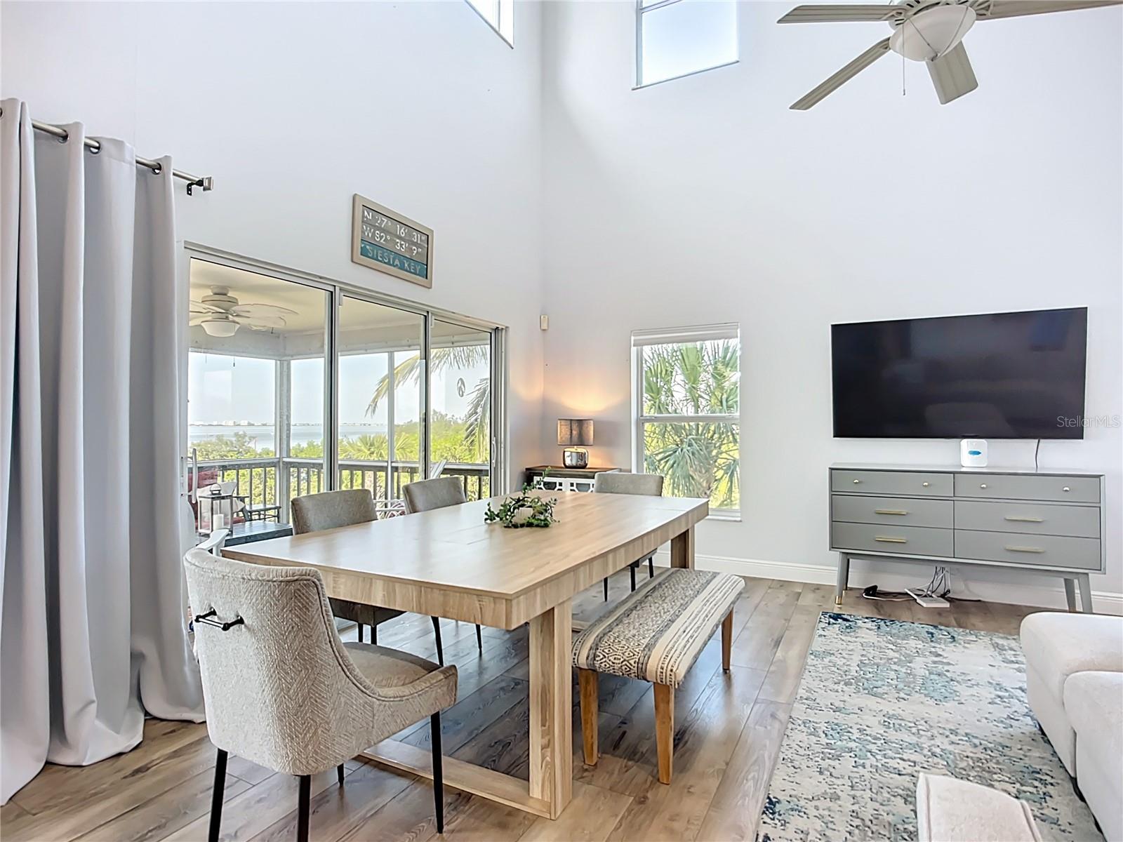 TREETOPS BAY CONDO - Residential Lease